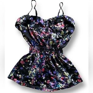 Silky dynamite floral cami